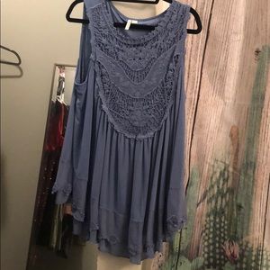 Light blouse flowy top